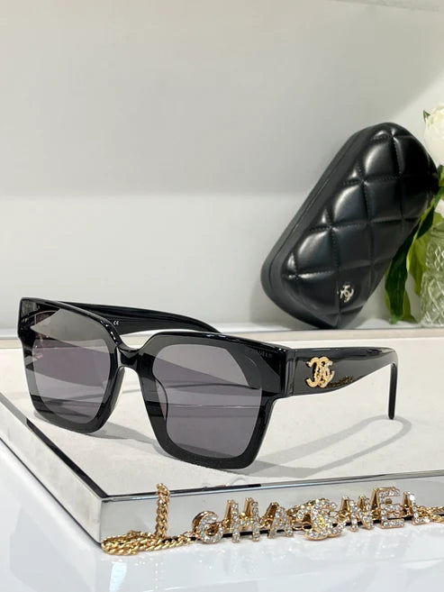 CHANEL Square Acetate Sunglasses 4578 🖤