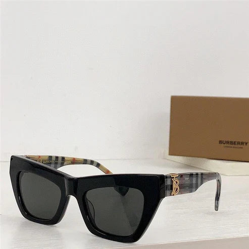 ✨BURBERRY 4405/300187 Sunglasses