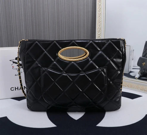 CHANEL LOOK 18 CLUTCH NEW Collection 24 Fall-Winter✨