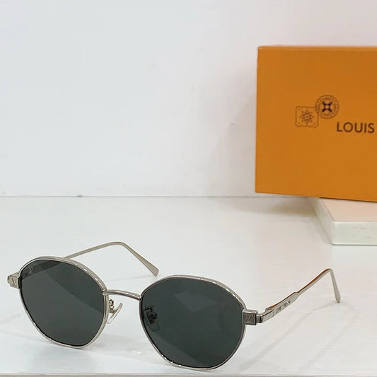 Louis Vuitton Z2192U LV Pure Round Sunglasses