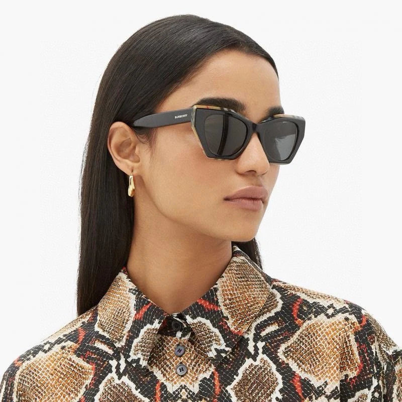 Burberry Sunglasses Women's 4299/383013