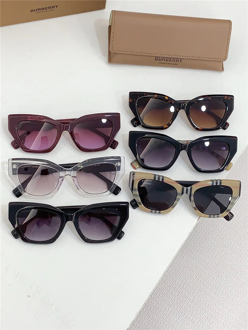 Burberry Sunglasses Women's 4299/383013