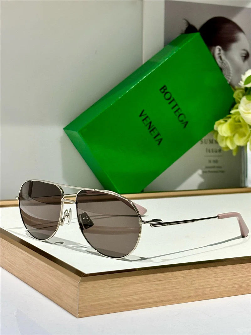 BOTTEGA VENETA BV1302S Minimalist Sunglasses