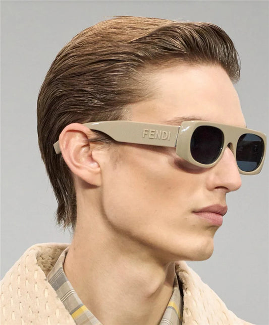 FENDI FF 40095 Logo Fendigraphy Sunglasses