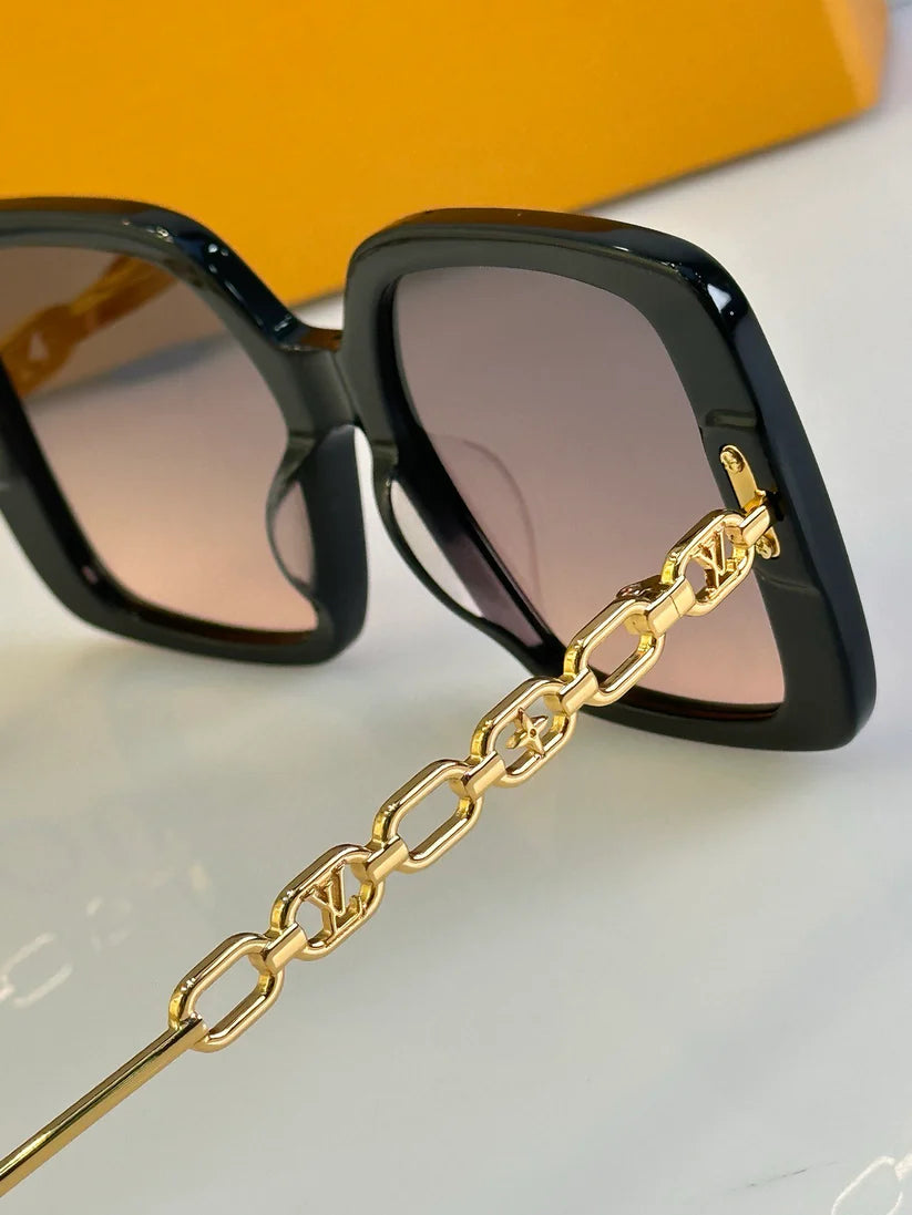 Louis Vuitton Z2107E LV Jewel Mix Square Sunglasses