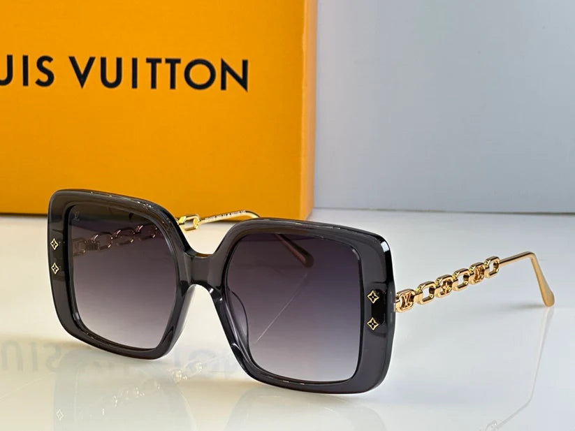 Louis Vuitton Z2107E LV Jewel Mix Square Sunglasses