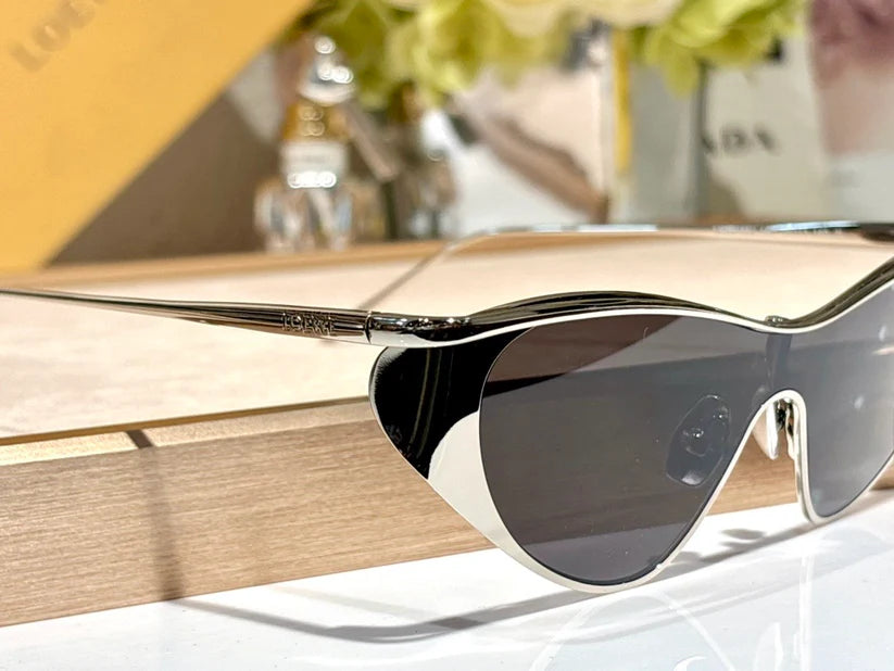 LOEWE Flash Signature Metal & Nylon Shield LW40165U Sunglasses