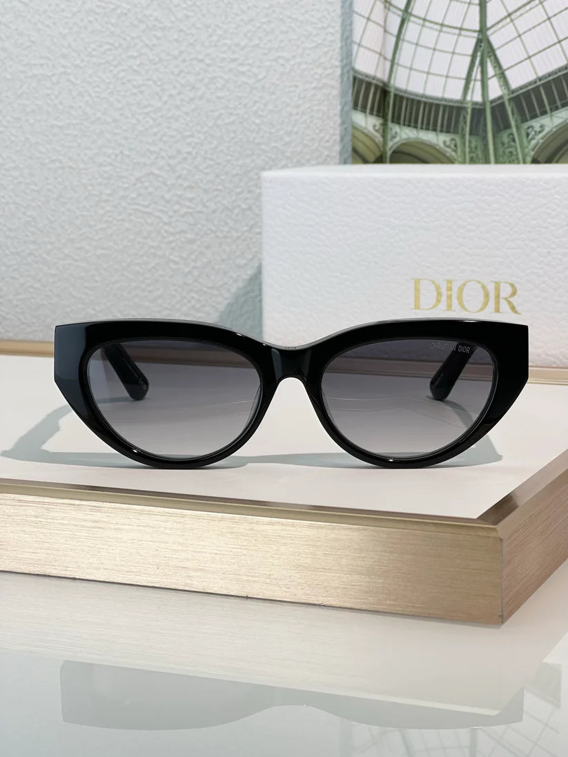 DIOR DioRésille B1I Black Butterfly Sunglasses