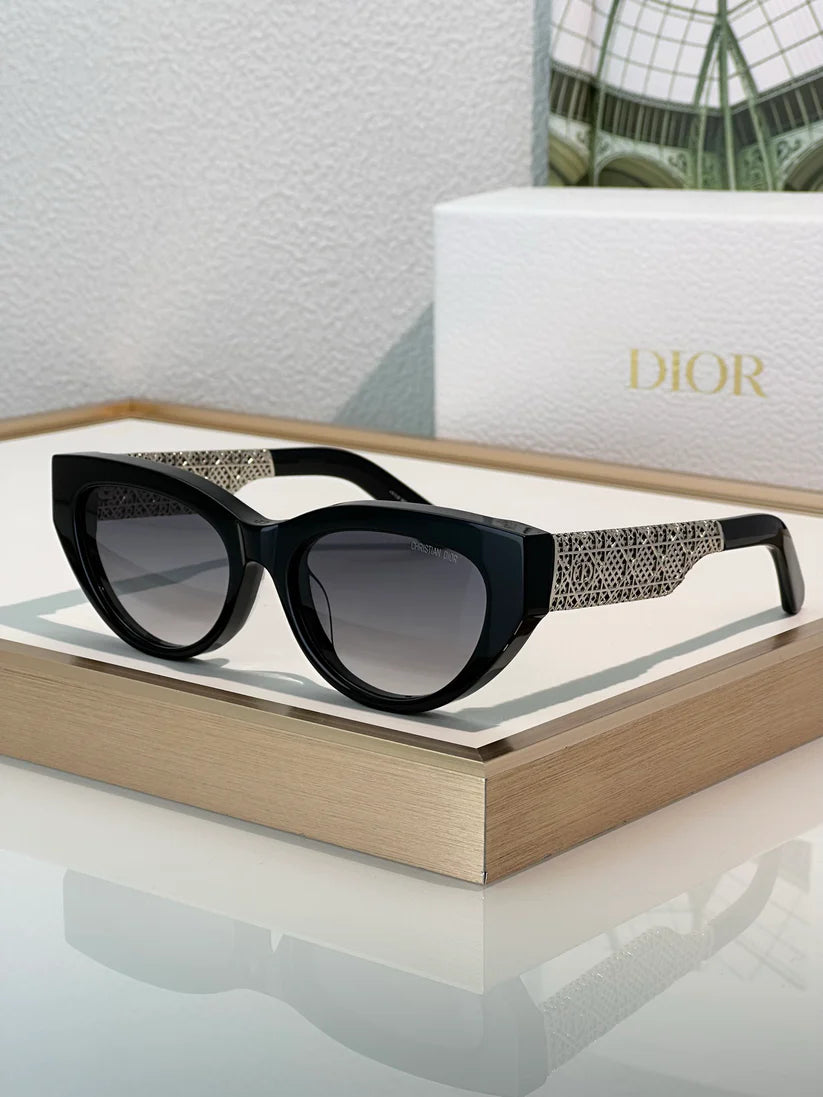 DIOR DioRésille B1I Black Butterfly Sunglasses