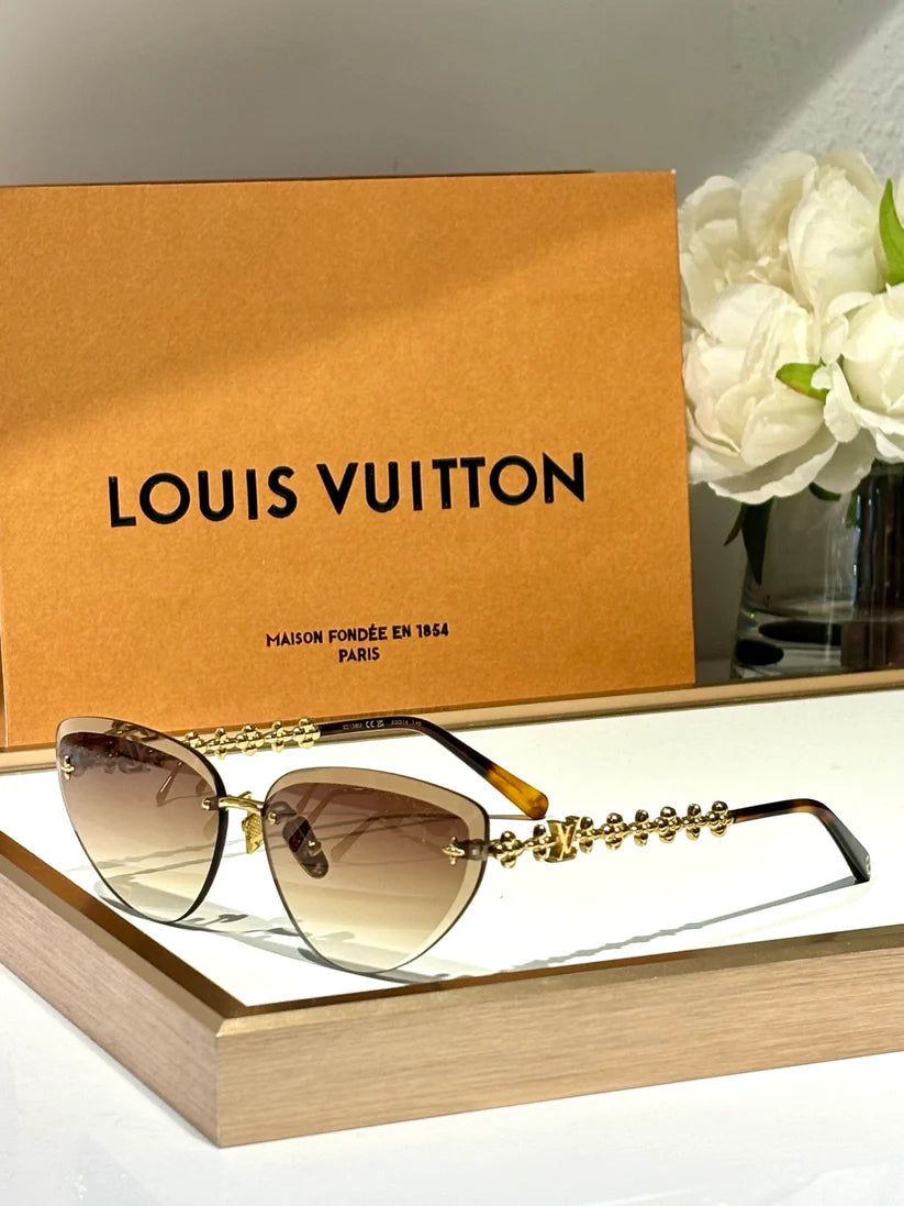 Louis Vuitton Z2138U LV Bloom Cat Eye Sunglasses