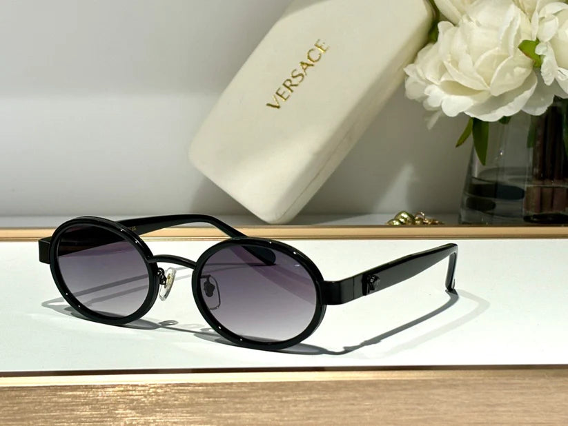 Gianni Versace X28 Vintage 90's Unisex Sunglasses