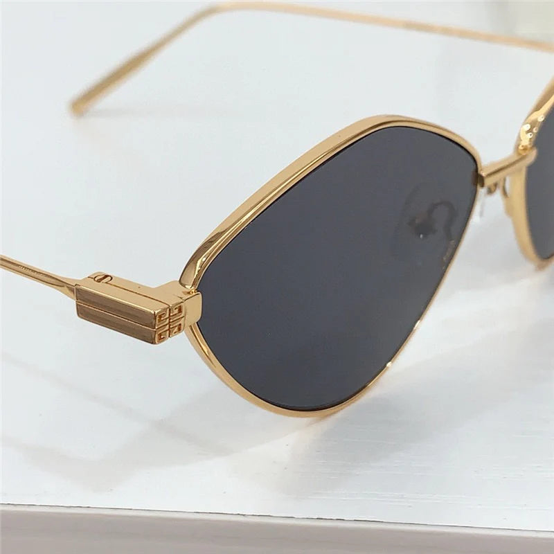 GIVENCHY GV 40040U Sunglasses