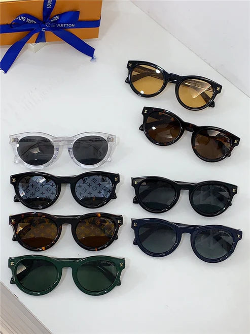 Louis Vuitton Z2404W LV Urban Round Sunglasses✨