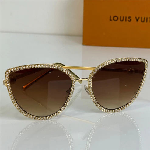 Louis Vuitton Z1995U LV Pearl Cat Eye Sunglasses✨