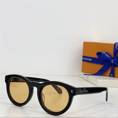 Louis Vuitton Z2404W LV Urban Round Sunglasses✨