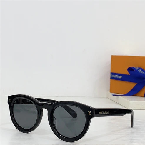 Louis Vuitton Z2404W LV Urban Round Sunglasses✨