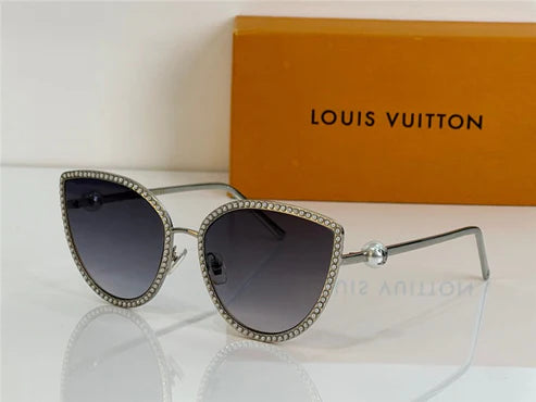 Louis Vuitton Z1995U LV Pearl Cat Eye Sunglasses✨