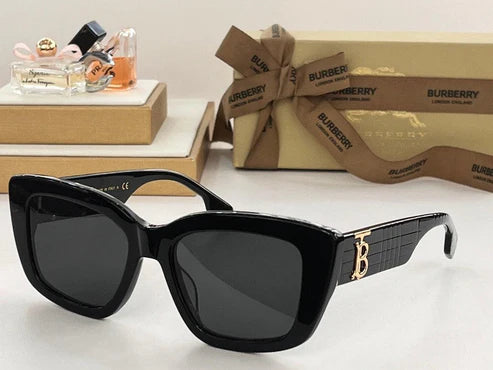 Burberry BE 6003 Women's Sunglasses✨