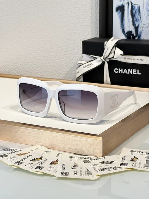 CHANEL Sunglasses Butterfly 5076-H 538/13 18741 🖤