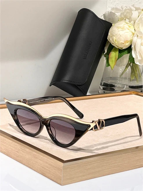 2024 Valentino - GOLDCUT II CAT-EYE THICKSET ACETATE FRAME VLS-201✨