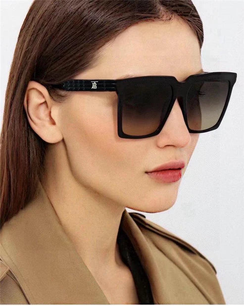 Burberry Oversize Sunglass multi color BB4482