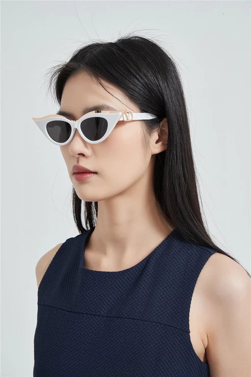 2024 Valentino - GOLDCUT II CAT-EYE THICKSET ACETATE FRAME VLS-201✨