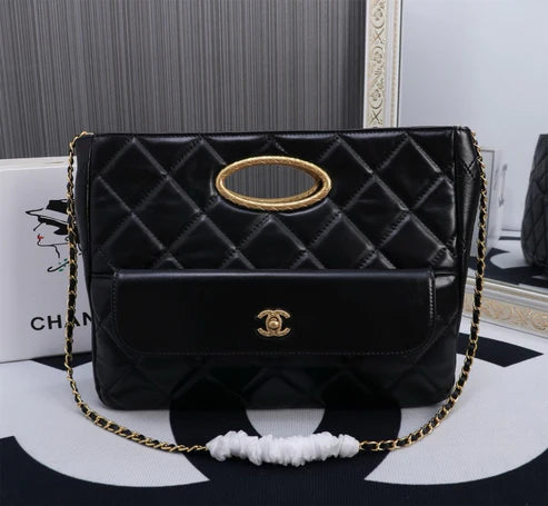 CHANEL LOOK 18 CLUTCH NEW Collection 24 Fall-Winter✨