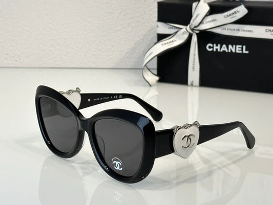 CHANEL Butterfly 5517 1459/S3 Women's Sunglasses 🖤