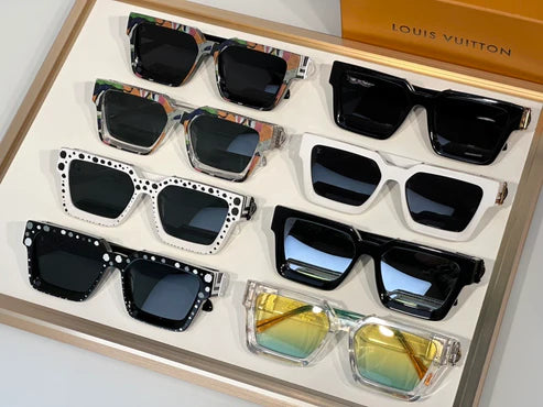 Louis Vuitton Z1910E LV Clash Low Square Sunglasses ✨