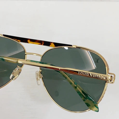 Louis Vuitton Z421W Lens Checkmate Sunglasses ✨