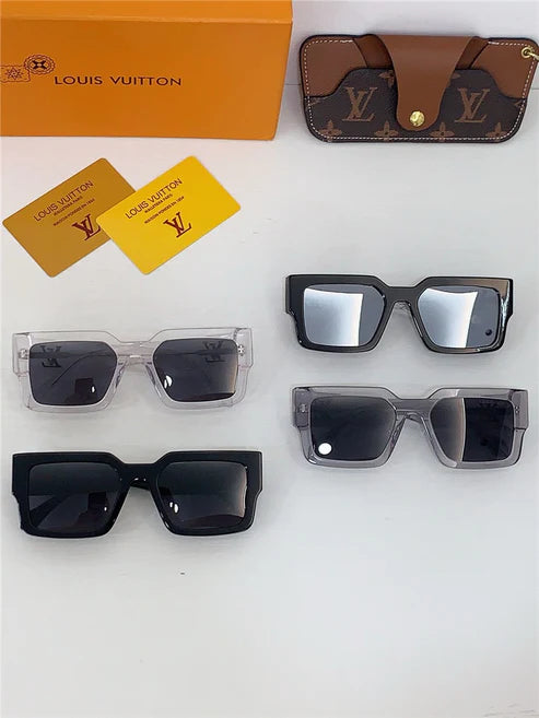 Louis Vuitton Z1579E LV Clash Square Sunglasses