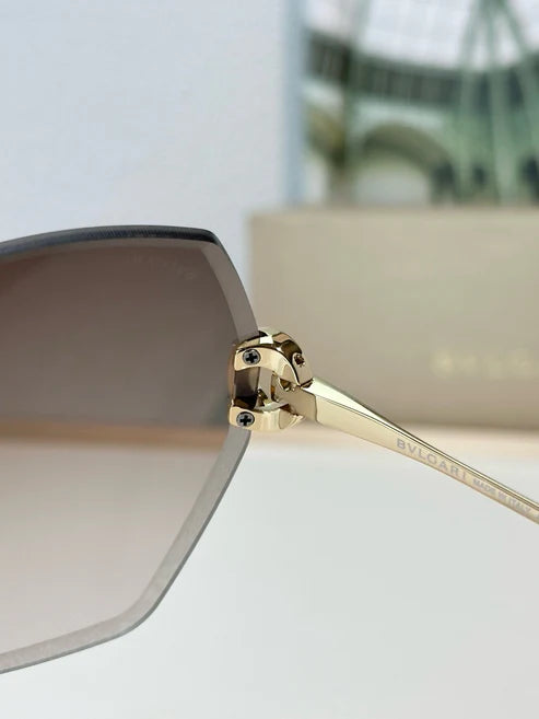 BVLGARI BV6105B Square / Oversized Sunglasses ✨