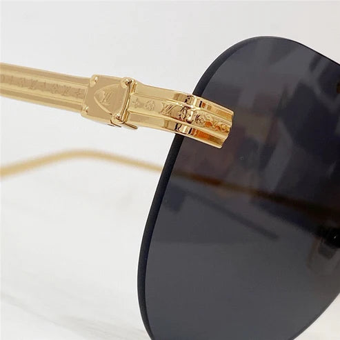 Louis Vuitton Z1261E LV Ash Sunglasses ✨