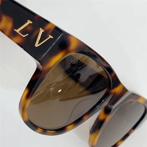 Louis Vuitton Sunglasses Hopscotch LV Z1344E Men 53 21 145 Sunglasses ✨