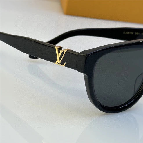 Louis Vuitton Z2061W LV Sleek Round Sunglasses ✨