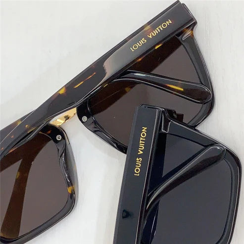 Louis Vuitton Z2091W LV Urban Square Sunglasses✨