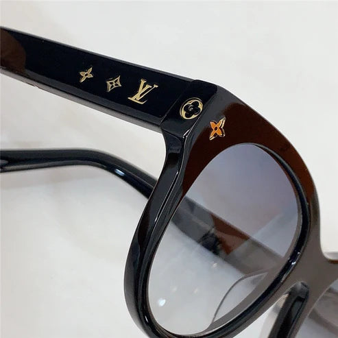 Louis Vuitton 1526W My Monogram Round Sunglasses✨