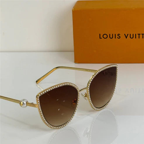 Louis Vuitton Z1995U LV Pearl Cat Eye Sunglasses✨