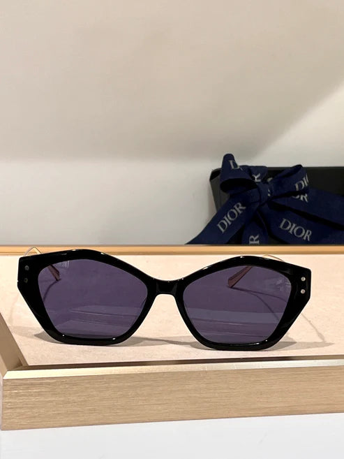 Christian Dior MISSDIOR S1U Butterfly Sunglasses ✨