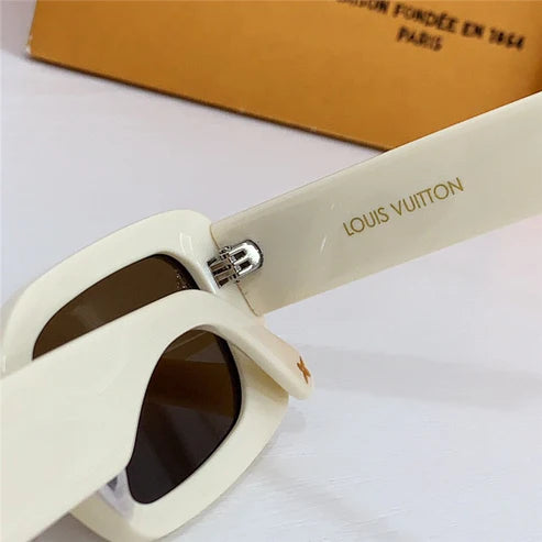 Louis Vuitton LV Circle Rectangle Sunglasses Z2421E $ 670.00✨