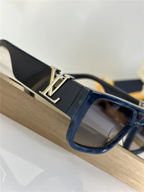 Louis Vuitton Z2086W New LV Sleek Square Sunglasses ✨