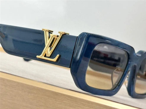 Louis Vuitton Icon Cat Eye Sunglasses ✨