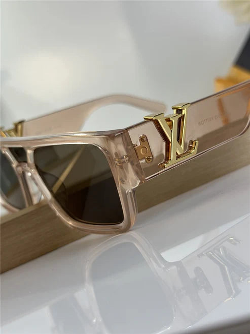 Louis Vuitton Z2086W New LV Sleek Square Sunglasses ✨