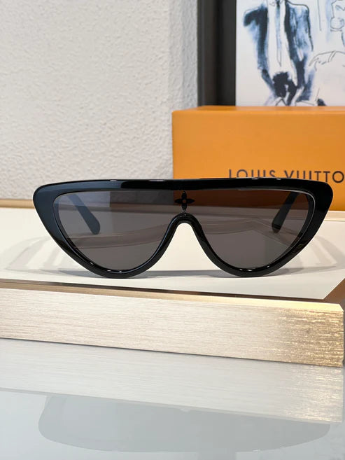 Louis Vuitton LV Split Cat Eye Sunglasses Z2179U✨