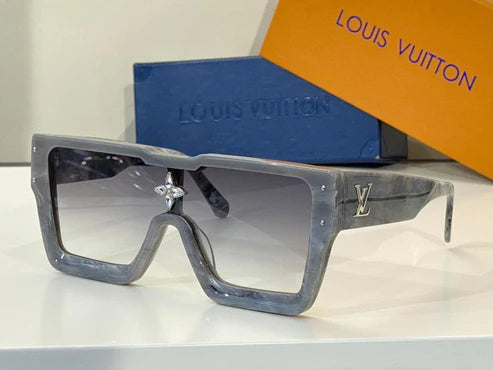 Louis Vuitton Limited Edition CYCLONE Sunglasses ✨