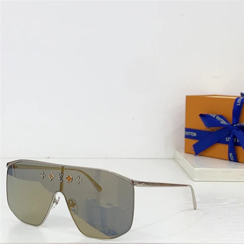 Louis Vuitton Z1717U LV Golden Mask Sunglasses ✨