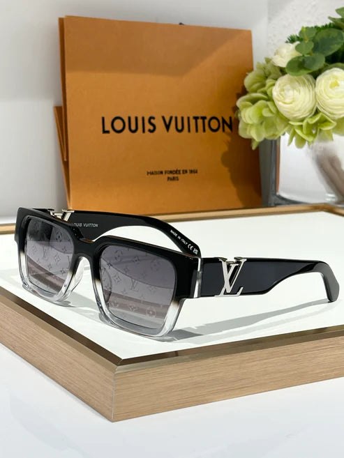 Louis Vuitton Z2178E LV Sleek Square Large Sunglasses ✨