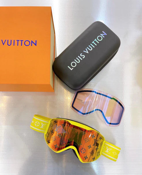 Louis Vuitton NEW SEASON Z1573W LV Snow Mask ✨