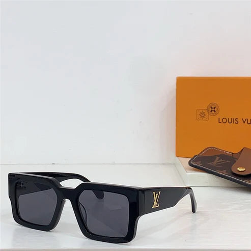 Louis Vuitton Z1579E LV Clash Square Sunglasses