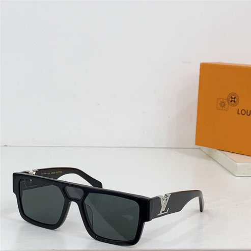 Louis Vuitton Z2062W New LV Sleek Square Sunglasses ✨